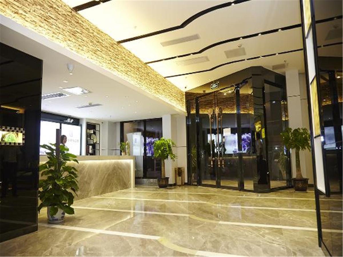 Lavande Hotel Fuhuadao Branch Zhongshan  Bagian luar foto